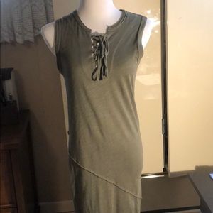Sleeveless long dress FLAW- small bleach spot